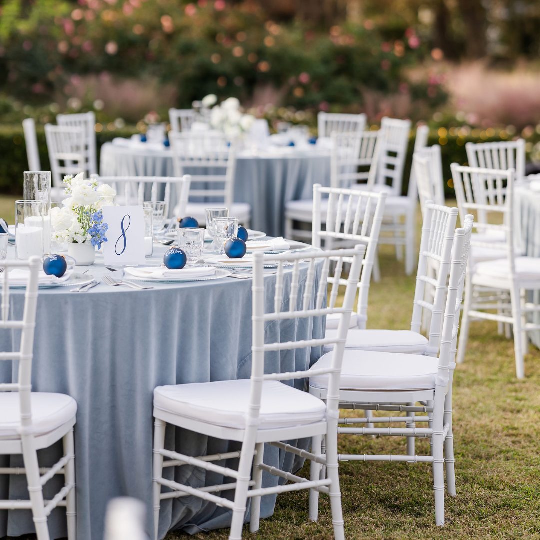 Seating & Chairs