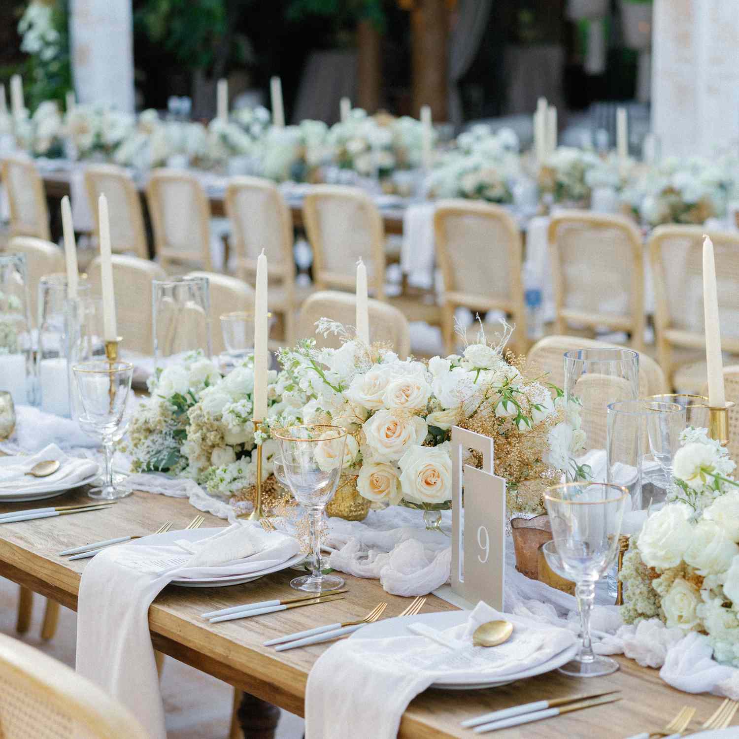 Decor & Centerpieces